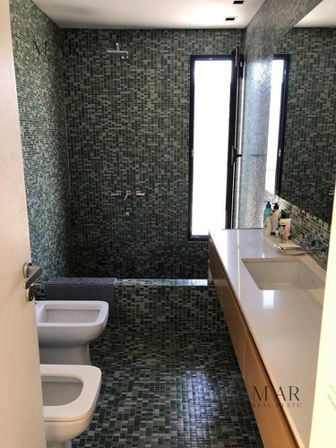 Imagen 30 de 30 de Retasado. Casa Minimalista En Venta, 3 Dormitorios Más Dep. Los Lagos Nordelta