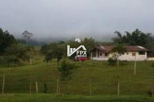 Chácara Com Suíte, Piscina E Lago Em Pedro De Toledo - Ch048