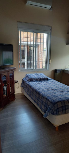 Casa En Venta - 3 Dormitorios 2 Baños - Cocheras - 442mts2 - Coronel Brandsen