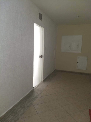 Sala Comercial Para Alugar Na Rua Sete De Setembro, Centro, Rio De Janeiro - Rj - Liv-3747