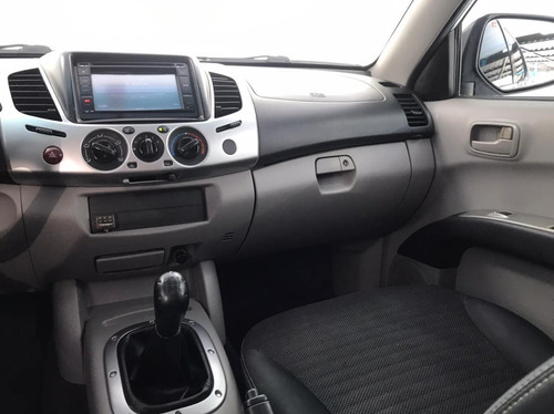 Imagem 7 de 11 de Mitsubishi L200 Triton 2.4 Hls Cd 4x2