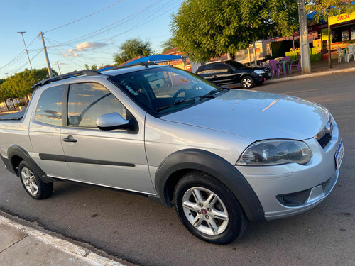 Fiat Strada 1.6 16v Trekking Ce Flex 2p