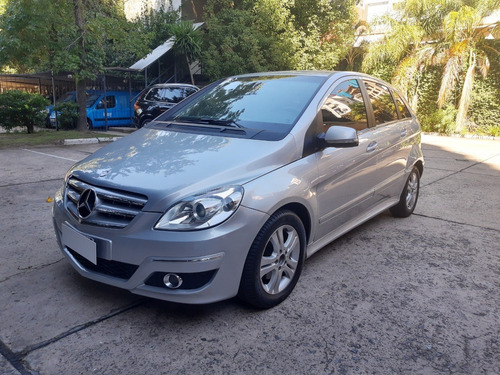 Mercedes Benz B200
