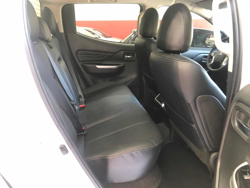 Mitsubishi L200 2.4 Triton Sport Hpe Cab. Dupla 4x4 Aut. 4p