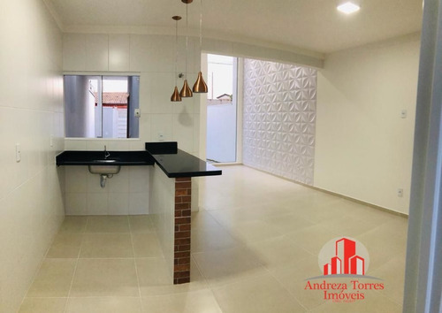 Casa À Venda No Bairro Jardim Oasis - Taubaté/sp - 767