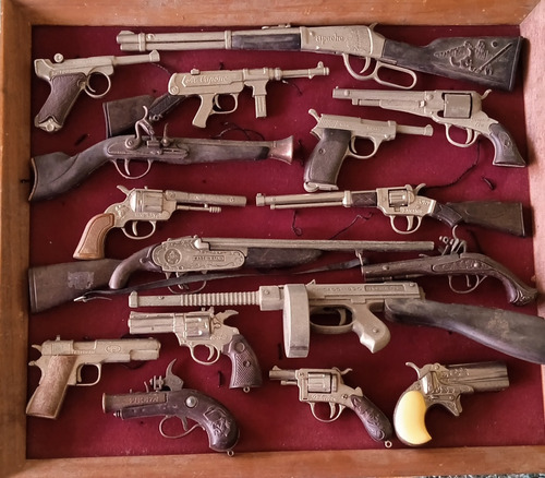 Réplicas.colección Pistolas Miniatura. Armas Antiguas Época.