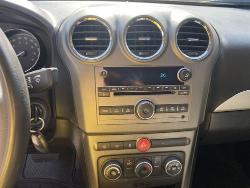 Imagen 15 de 25 de Chevrolet Captiva Sport 2.4 2011