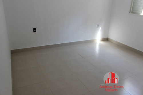 Casa À Venda No Bairro Esplanada Independência - Taubaté/sp - 837