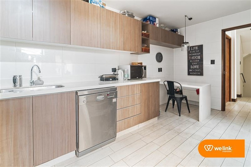 Casa En Venta De 4 Dorm. En Lo Barnechea