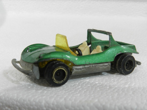 Buby Buggie N°121 1:64 Color Verde