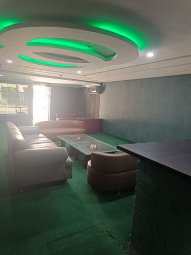 Altamira, Venta Hermoso Local , Ubicación Perfecta Para Un Restaurante, Discoteca, Concesionario De Autos Etc