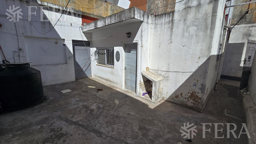 Venta De Ph De 2 Ambientes Con Patio En Villa Dominico