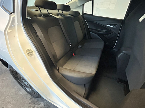 Chevrolet Onix 1.0 LS At