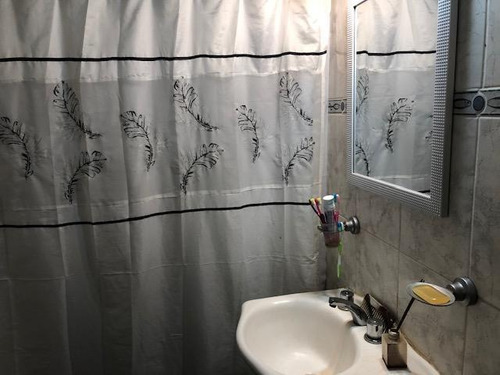 Imagen 11 de 15 de Casa Venta - Padua Sur - 4 Ambientes Con Quincho / Depto - Permuta - Toma Menor Valor