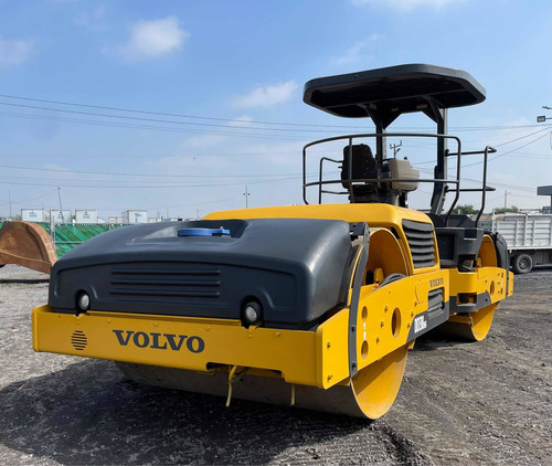 Imagen 1 de 13 de Compactador Doble Volvo Dd138