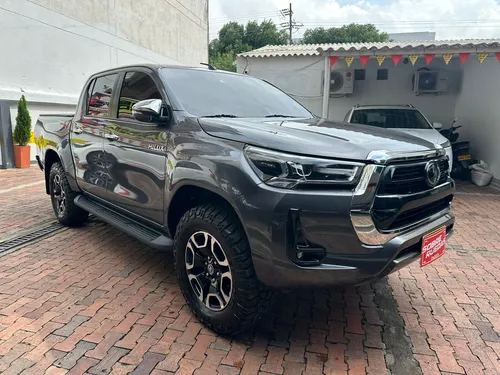 Toyota Hilux Srx 2.8 4x4 Diesel Mod 2023 Con Blindaje 2plus