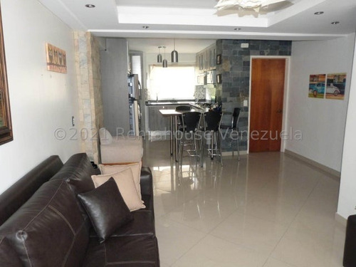 Imagen 4 de 18 de Mahiyer Rondon 0424-181-2731 Vende Apartamento En Miravila Mls #23-1771