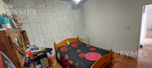 Casa En Isidro Casanova La Matanza