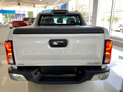Chevrolet S10 High Country 2.8 TD 4X4 Automatica 8 vel. Cabina Doble