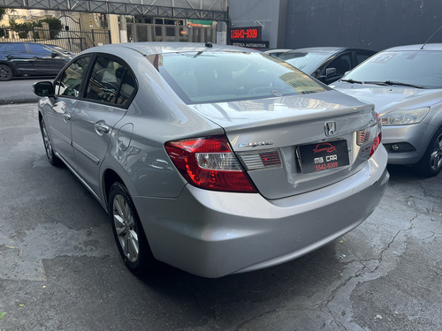 Honda Civic 2.0 LXR 16V FLEX 4P AUTOMÁTICO
