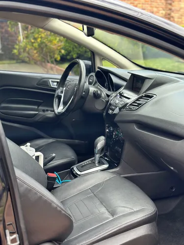 Ford Fiesta 1.6 Hatchback Titanium