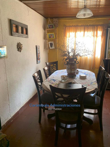 Linda Casa En Venta, Más Apartamento Al Fondo.
