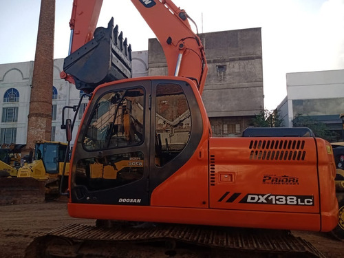 Escavadeira Doosan Dx 138 Lc 2015 Revisada E Pintada Repasse