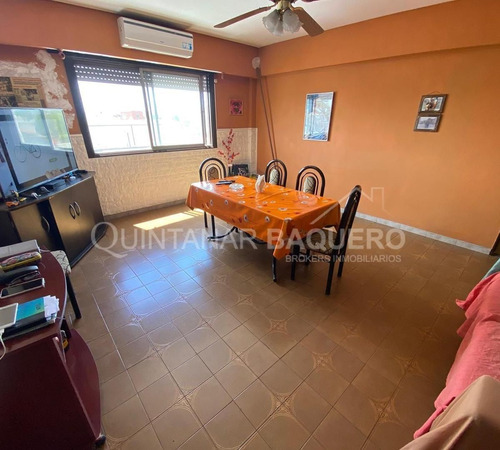 Venta De Departamento Tipo Casa De 3 Ambientes