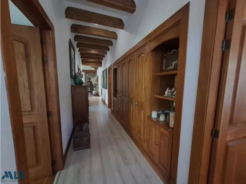 Casa Con Excelente Ubicación(mls#246703)