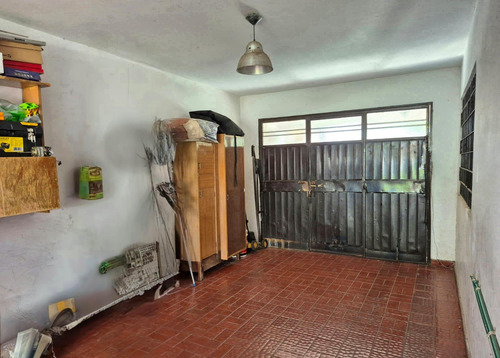Casa En Venta - Barrio San Rafael 2 Dormitorios - Con Escritura