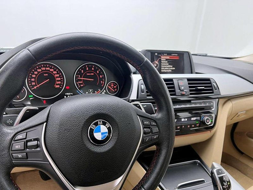 BMW Serie 3 320i 2.0 16v Turbo Active Flex 4p Automatico
