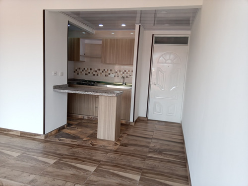 Imagen 5 de 14 de Arriendo Apartamento En Madrid
