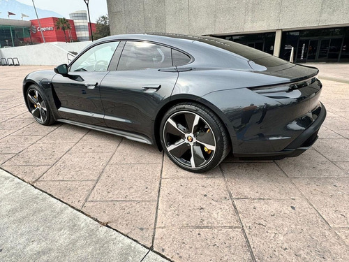 Taycan Turbo S 761 Hp
