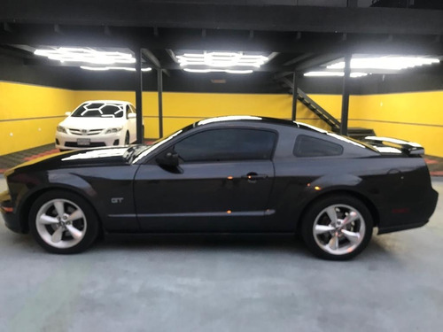 Imagen 2 de 13 de Ford Mustang Gt