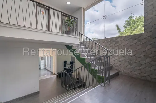 Local En Venta - Mls #25-14963