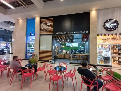 Café En C. C. Cerro Verde, 33m2