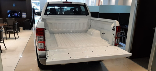 Imagen 8 de 25 de Ford Ranger 3.2 Xls 4x4 Mt Directo De Fabrica 2023 (a)