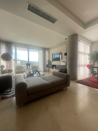 Nl/02 Apartamento En Alquiler, Terrazas Del Country, Res. Xi