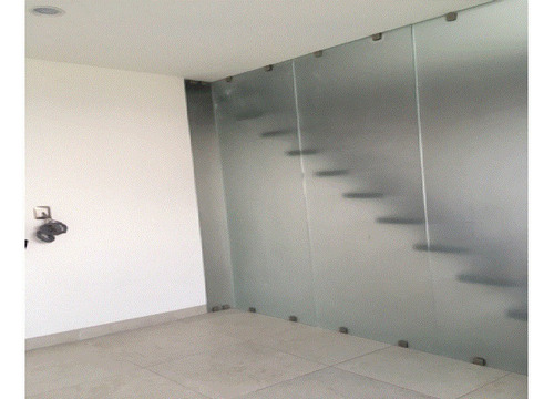 Imagen 5 de 18 de Casa En Renta/venta En Zibata!!!
