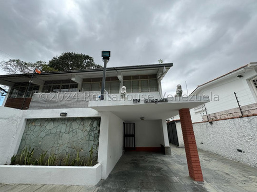 Casa Estupenda Con Excelente Ubicacion A La Venta En San Bernardino #24-17914 Mn Caracas - Libertador