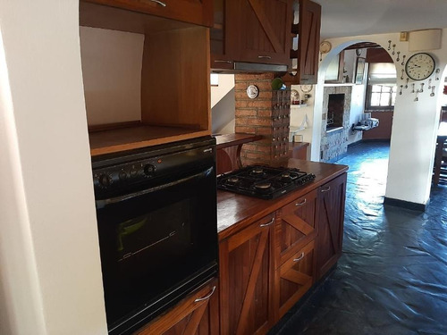Imagen 7 de 14 de Chalet En Venta En Ituzaingo Norte