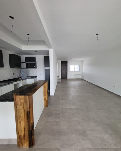 Imagen 23 de 23 de La Calandria, Duplex De 3 Dormitorios, Patio Con Pileta, 3 Baños, Escritorio