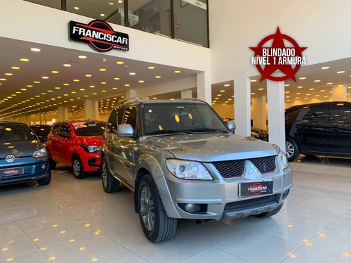 Imagem 1 de 13 de Mitsubishi Pajero Tr4 2.0 4x2 16v 140cv Flex 4p Automático