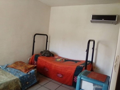 Imagen 4 de 8 de Se Vende Apartamento En Catia La Mar