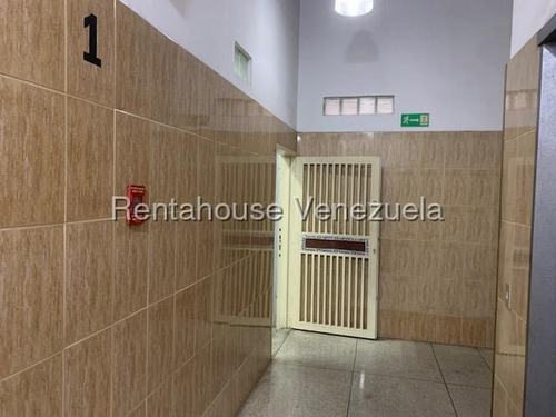 Local Comercial En Venta En Boleita Sur Cr- 25-21889