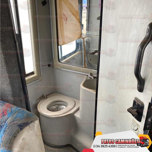 Imagem 9 de 12 de Onibus Mercedes Benz 1635