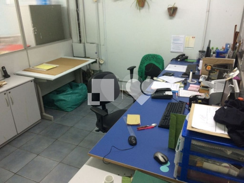 Imagem 5 de 5 de Casa No Bairro Floresta, Própria Para Negócio! - Reo420698