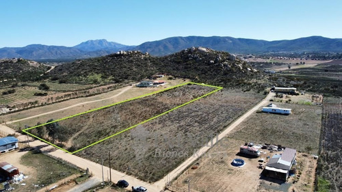 Imagen 1 de 4 de 1 Ha Frente A Xaroma Y Lumi En Valle De Guadalupe