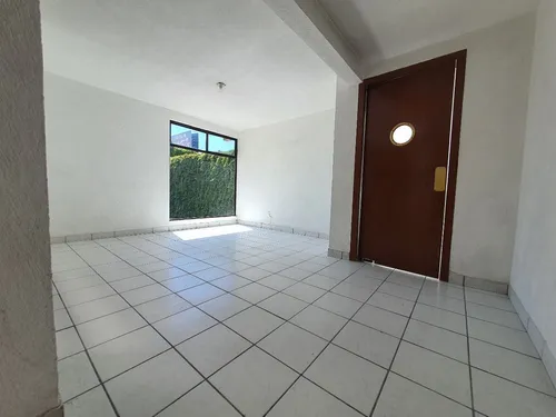 Renta Casa Arboledas . Súper Tamaño Y Ubicación.
