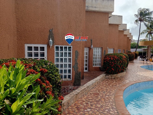 En Venta Comodo Thown House En El Conjunto Almar Villas, Lista Para Disfrutar, Excelente Ubicación En Chichiriviche